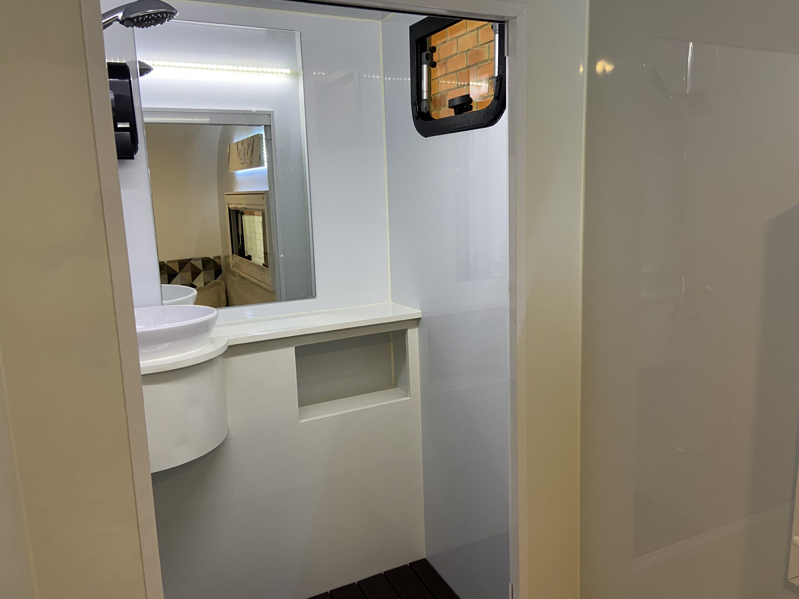 14a95bcee79c45e795b79f9a2b28feaa