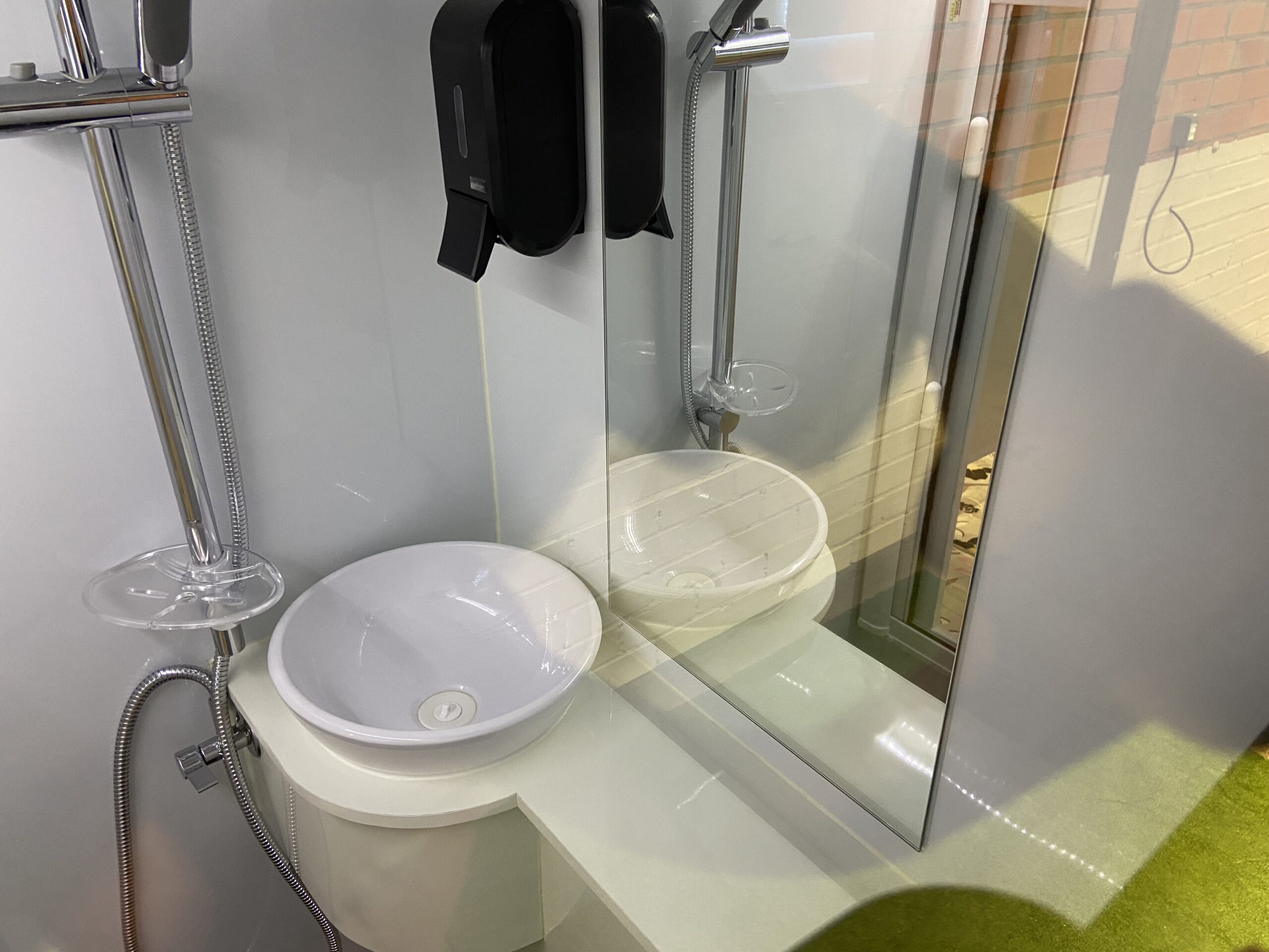 8e57c3f0af9a43cf874e42dc2cd15ca0