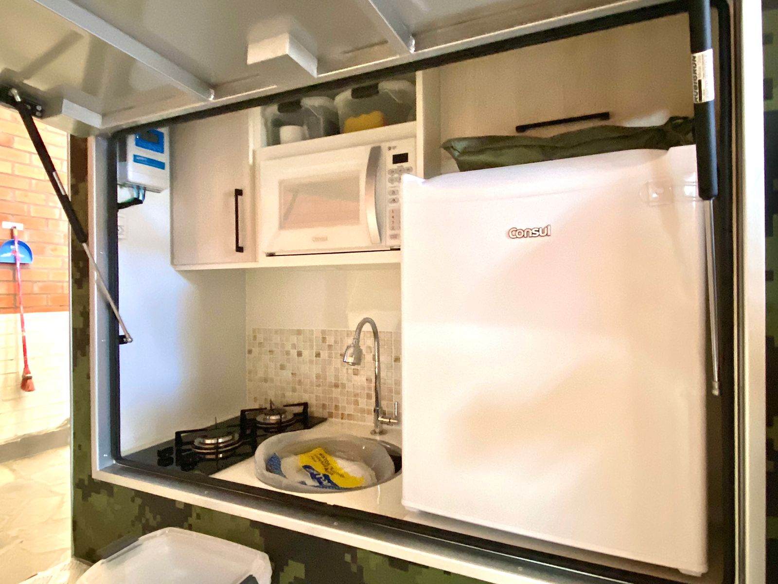 9b4d3639c422468186e4e06da08e8f04