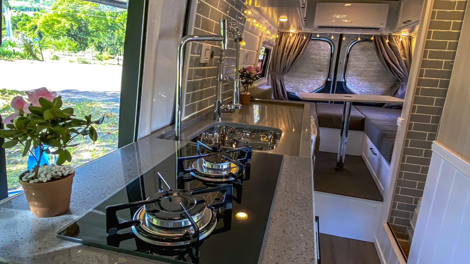 2021_0000s_0000_2cb056adeb8f4653924f1c1f238c557d