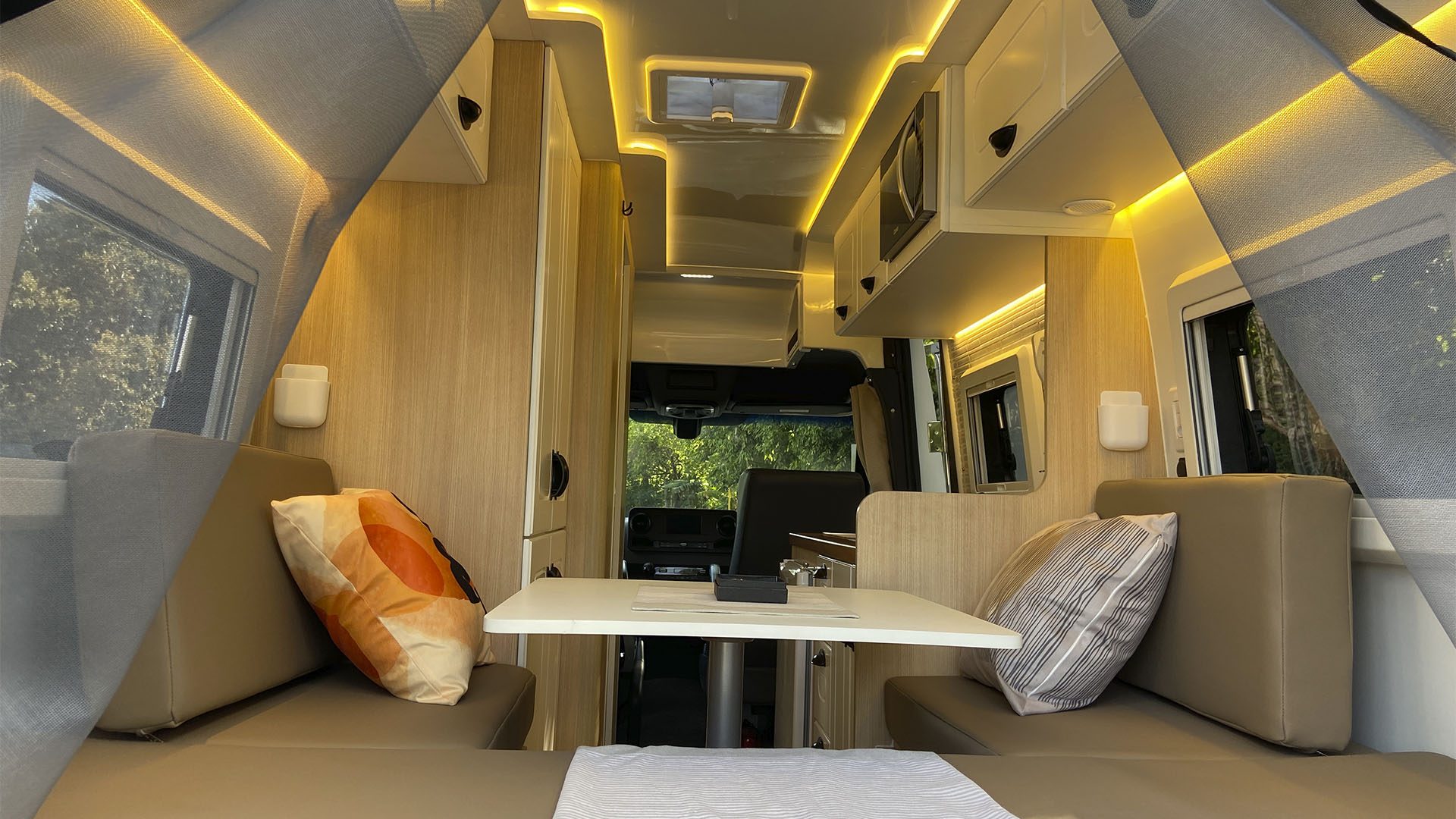 EDITADAS CHOICE_0000s_0005_bb95f80892714f889bb032c8f64b2d54