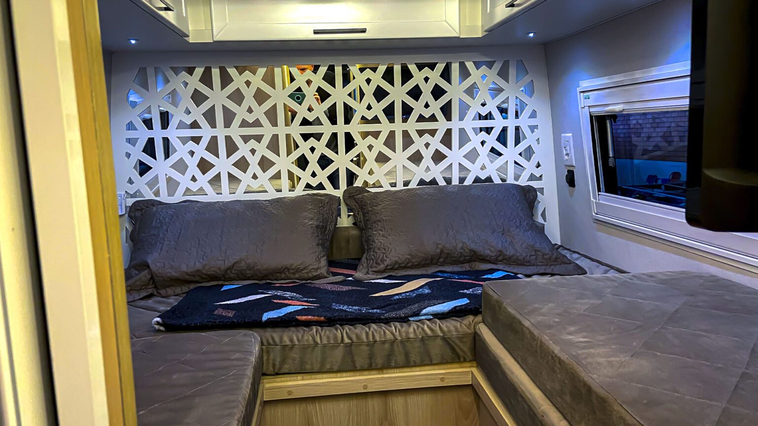 EDITADAS CHOICE_0000s_0010_234978e4c997492c8611caf163343349