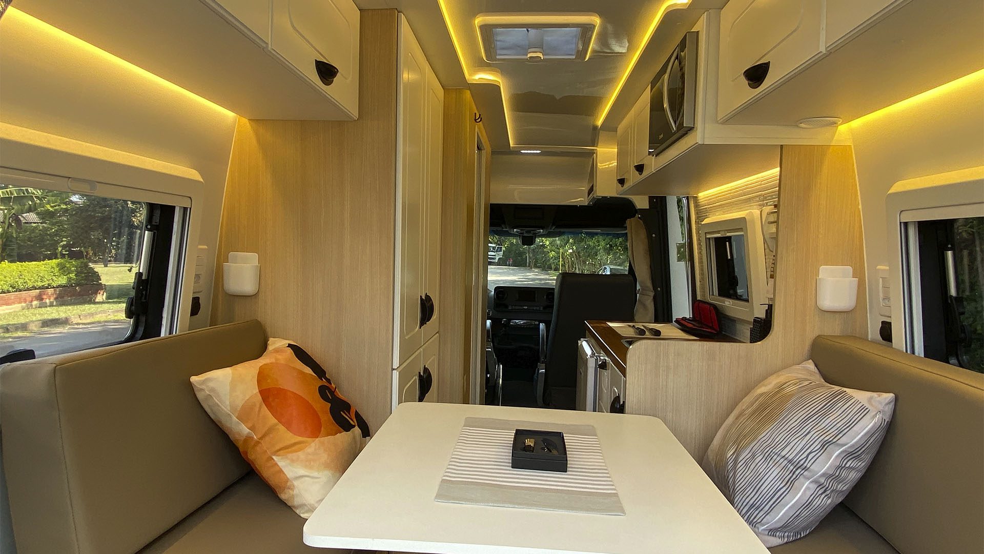 EDITADAS CHOICE_0000s_0010_97b63b1bafd54a4ca1bab51636d73d09