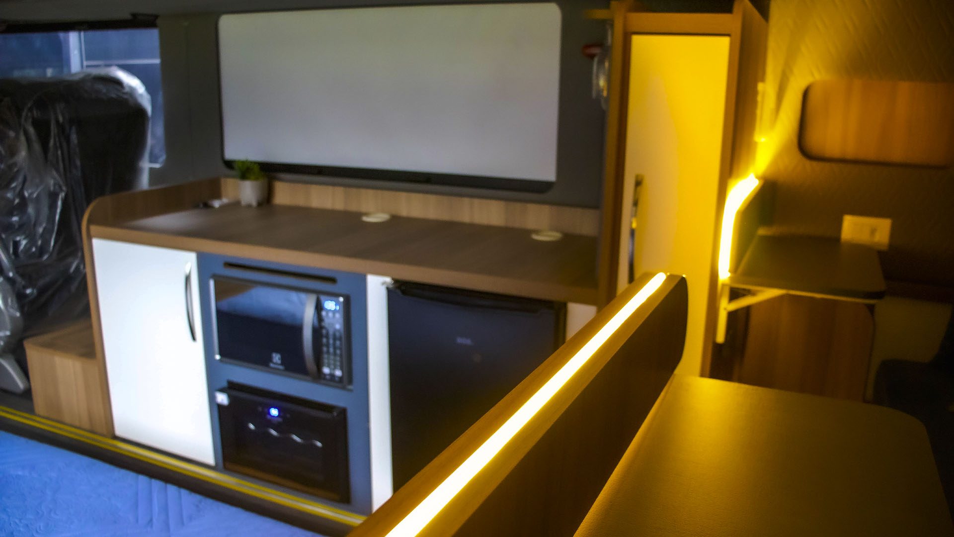 editadas Highway_0000s_0001_19042ea7ade547cca4a5e3913a30ed90