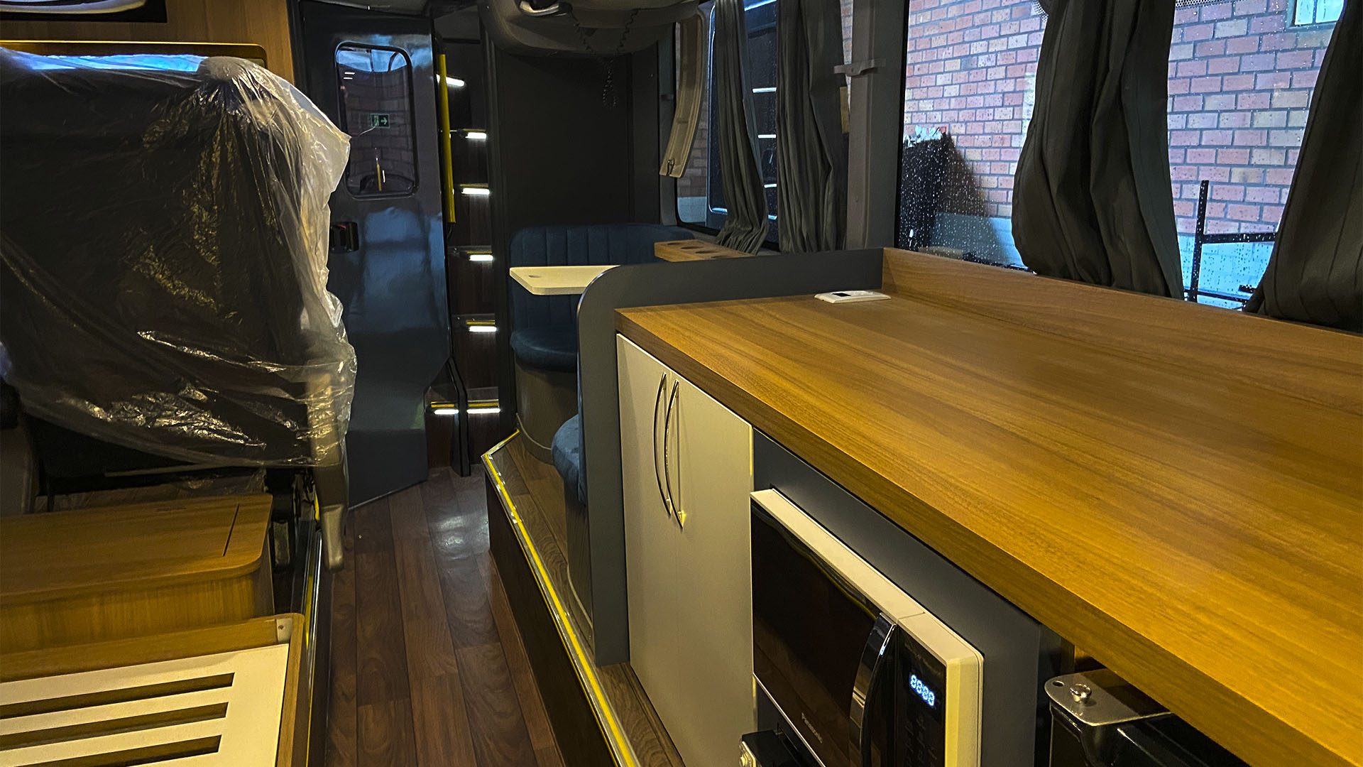 editadas Highway_0000s_0015_ad73d7fa9dc54ae1b58425ce42f714b2