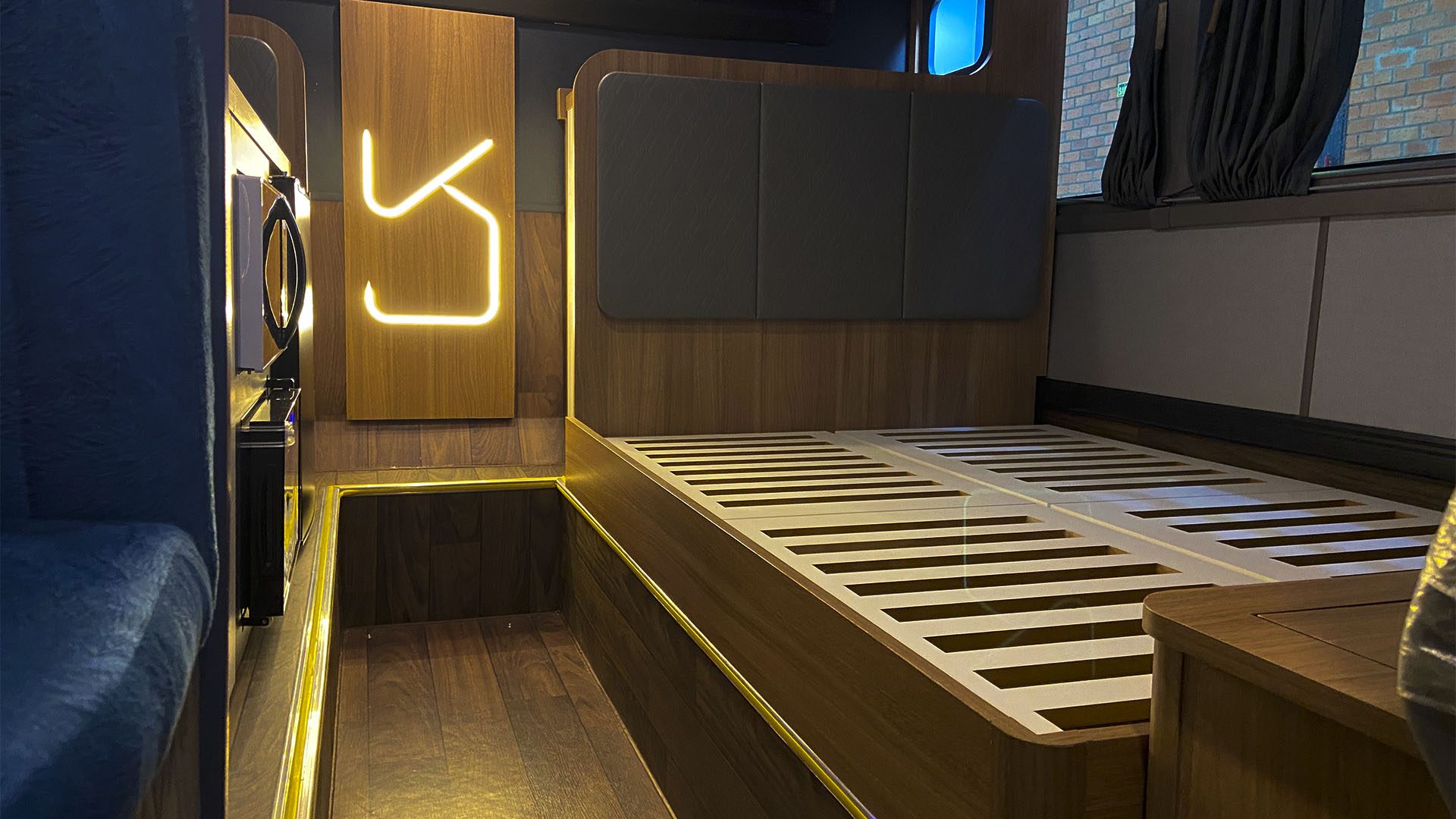 editadas Highway_0000s_0018_19732e82f41047e0a72d3cb31317ef14